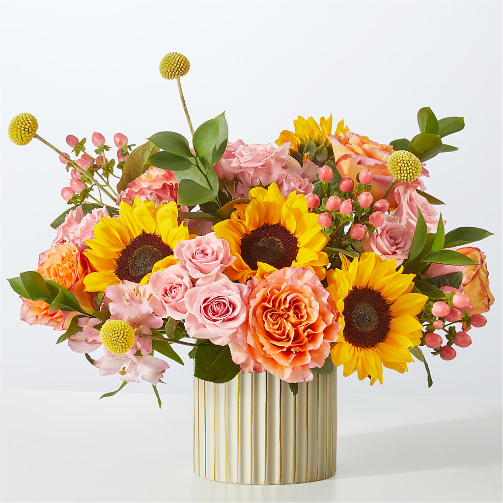 Sun's Out Bouquet – BRICK HOUSE FLORIST & GIFTS, Staunton IL