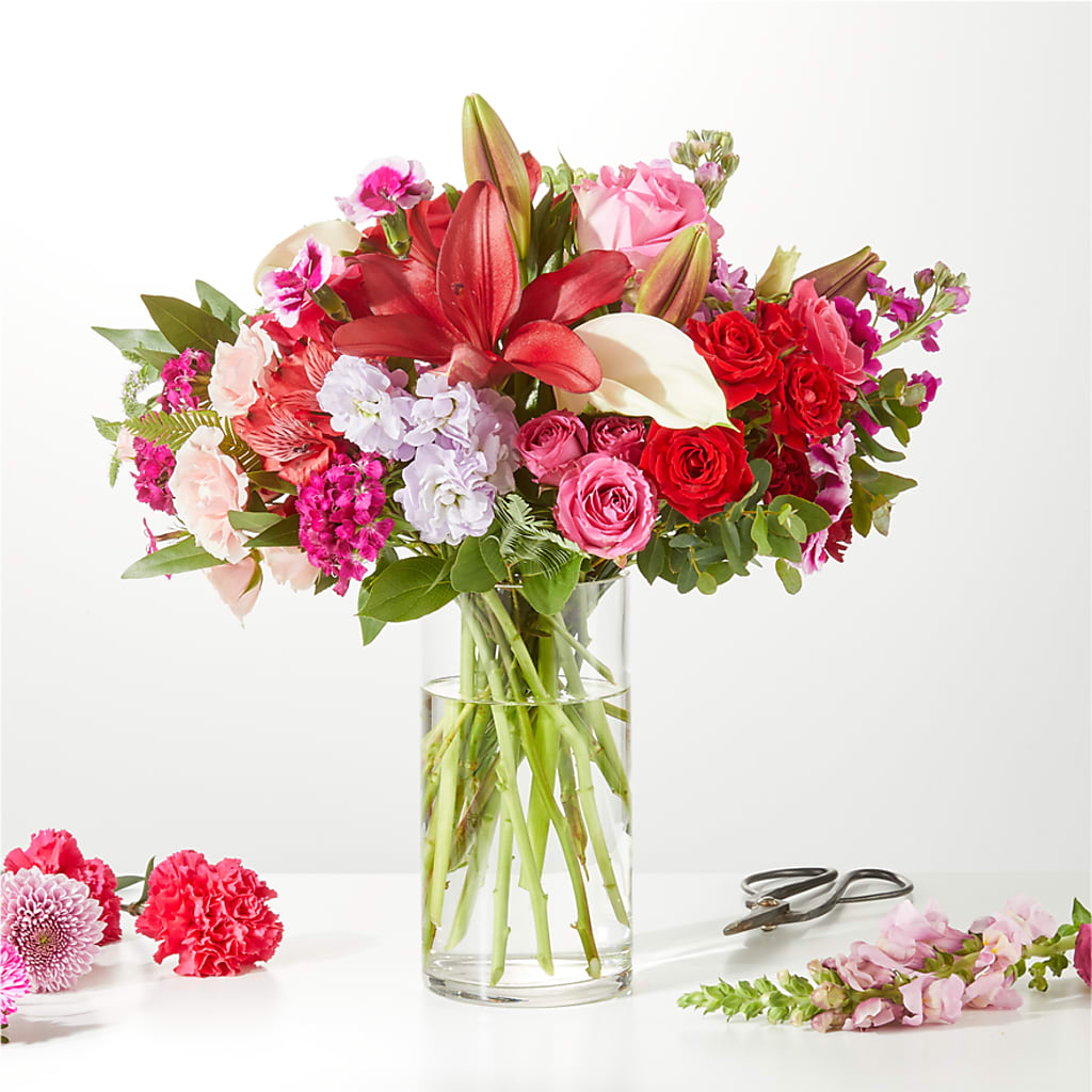 Swooning Over You - A Luxury Florist Original – BRICK HOUSE FLORIST & GIFTS, Staunton IL