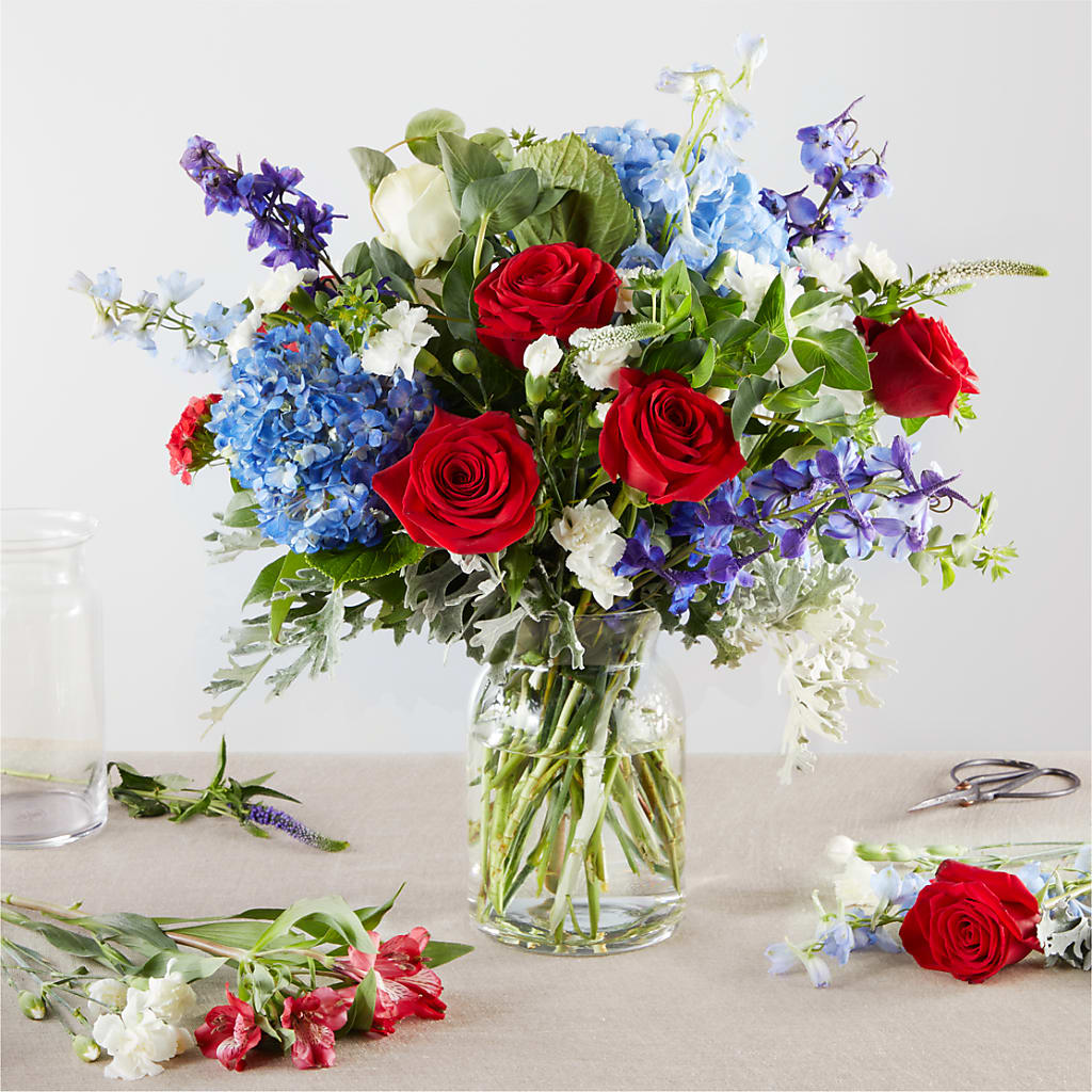 Star Spangled - A Florist Original – BRICK HOUSE FLORIST & GIFTS, Staunton IL
