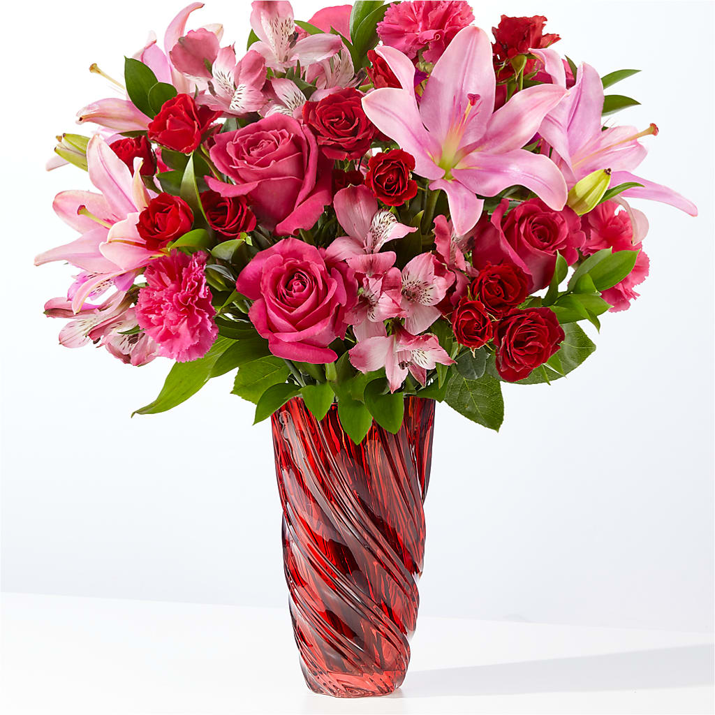 In Love Bouquet with Luxe Swirl Vase – BRICK HOUSE FLORIST & GIFTS, Staunton IL