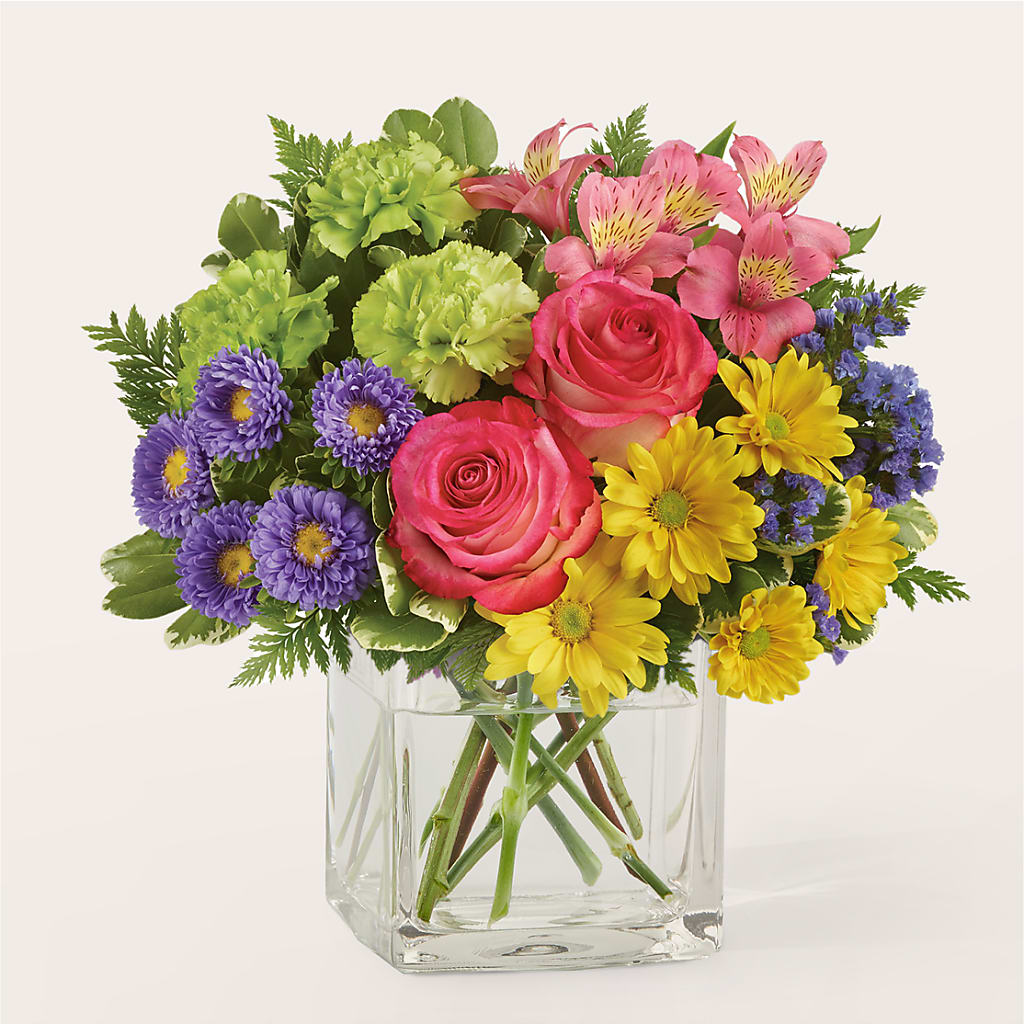 Candy Jar Bouquet – BRICK HOUSE FLORIST & GIFTS, Staunton IL