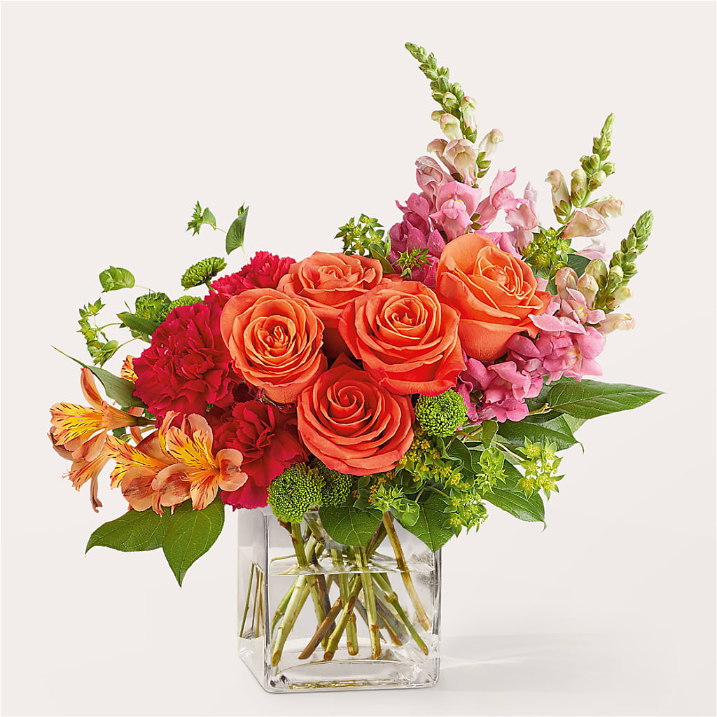 Cosmopolitan Bouquet – BRICK HOUSE FLORIST & GIFTS, Staunton IL