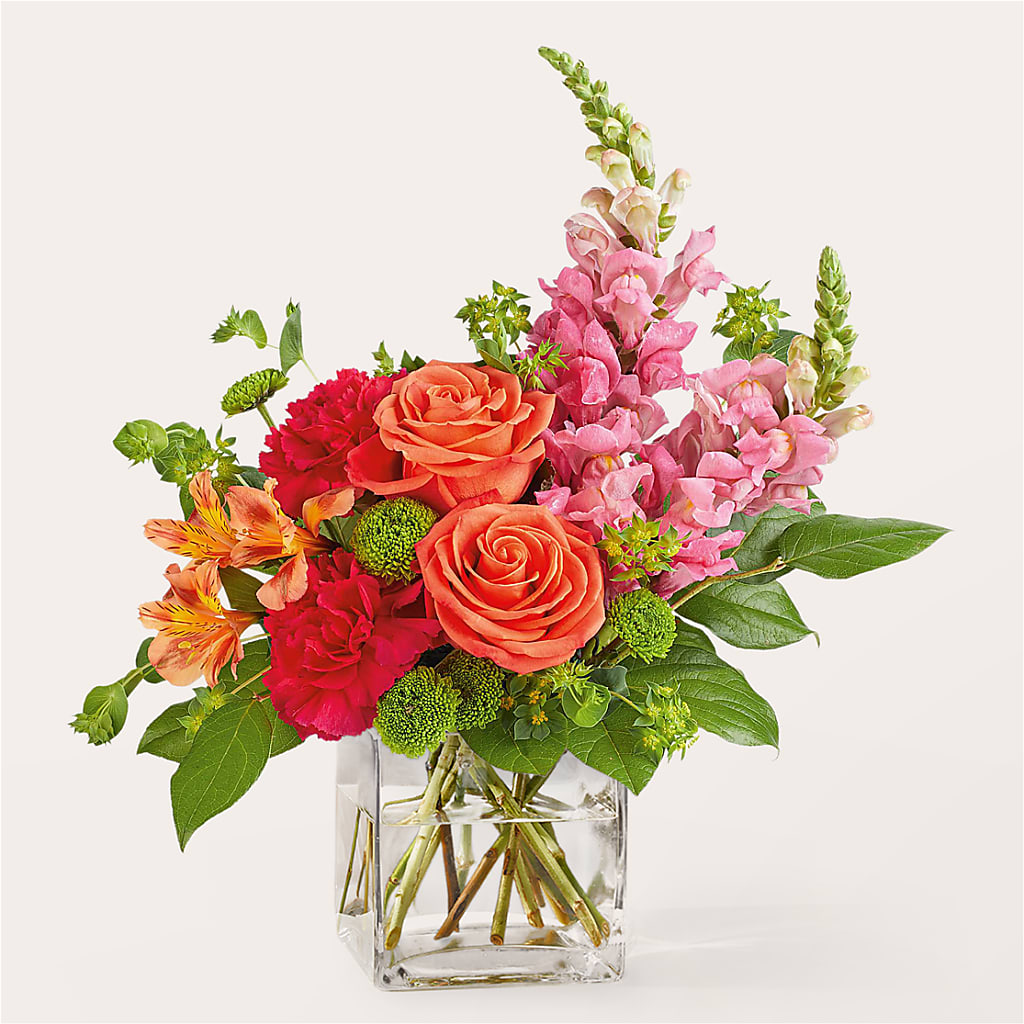 Cosmopolitan Bouquet – BRICK HOUSE FLORIST & GIFTS, Staunton IL
