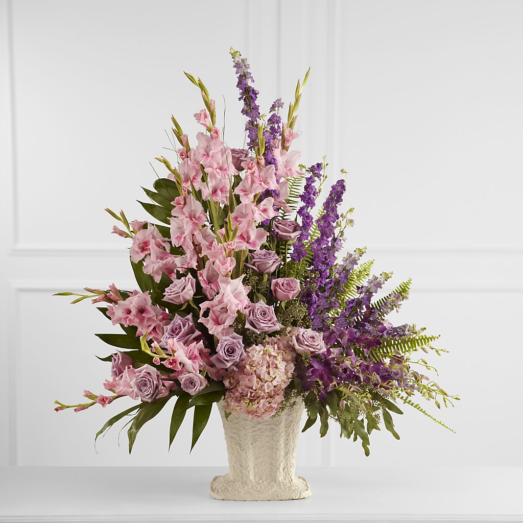 Flowing Garden Arrangement – BRICK HOUSE FLORIST & GIFTS, Staunton IL