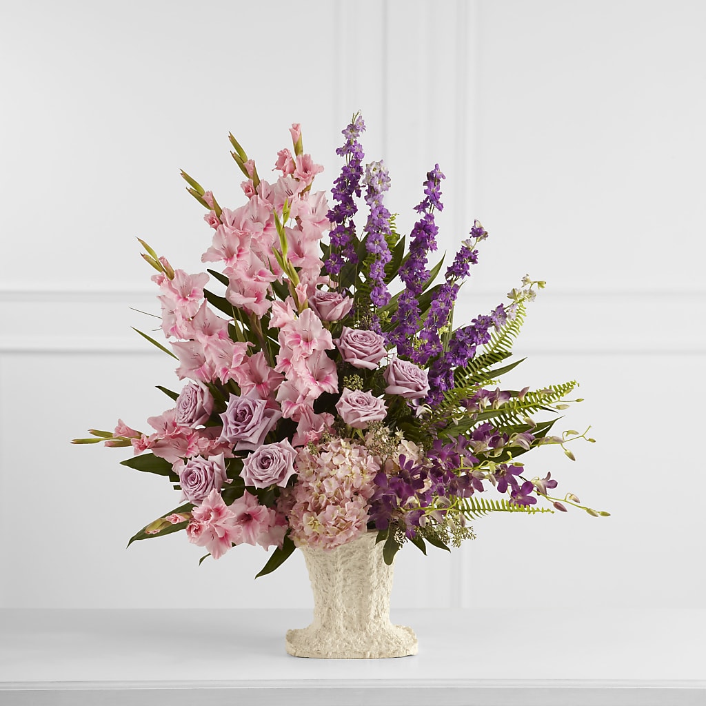 Flowing Garden Arrangement – BRICK HOUSE FLORIST & GIFTS, Staunton IL