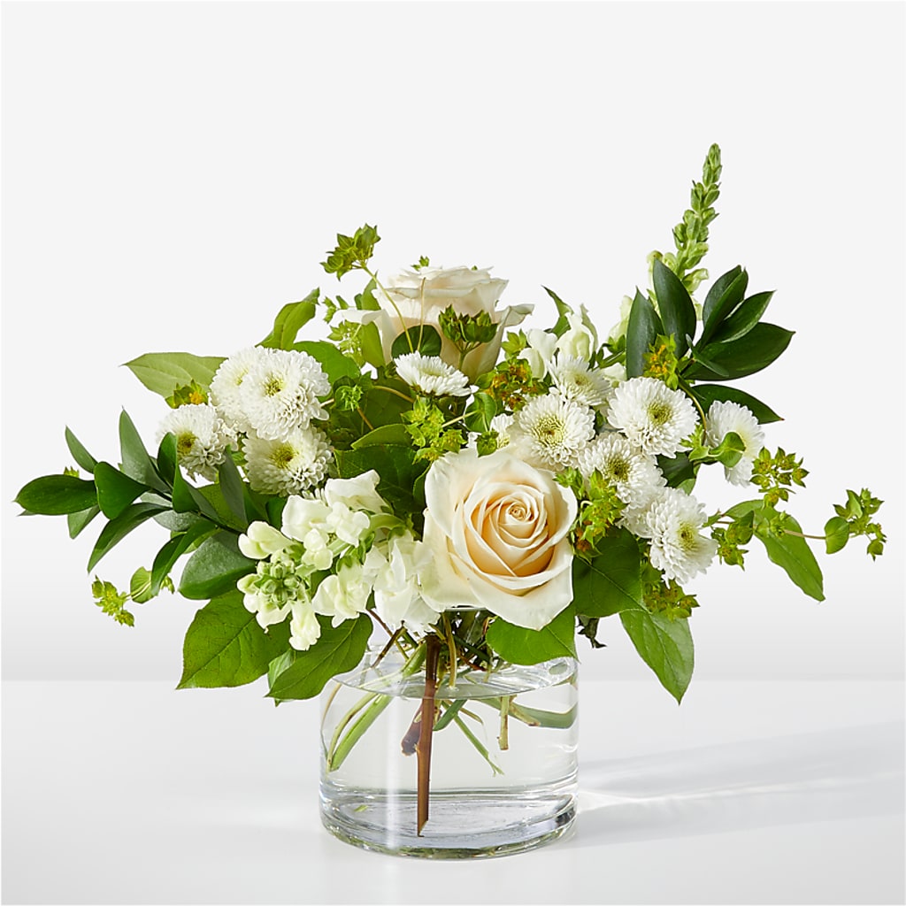 Hint of Vanilla Bouquet – BRICK HOUSE FLORIST & GIFTS, Staunton IL