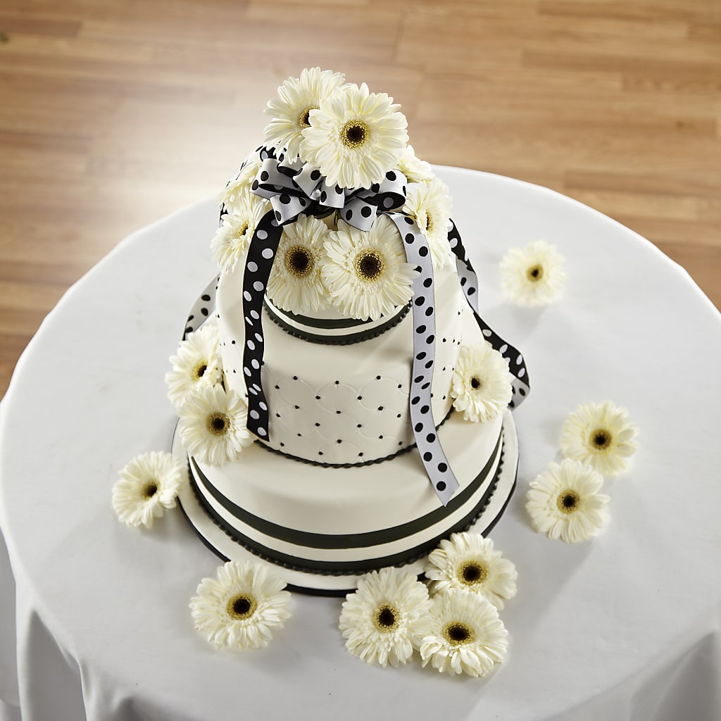 Simple Sophistication Cake Décor – BRICK HOUSE FLORIST & GIFTS, Staunton IL