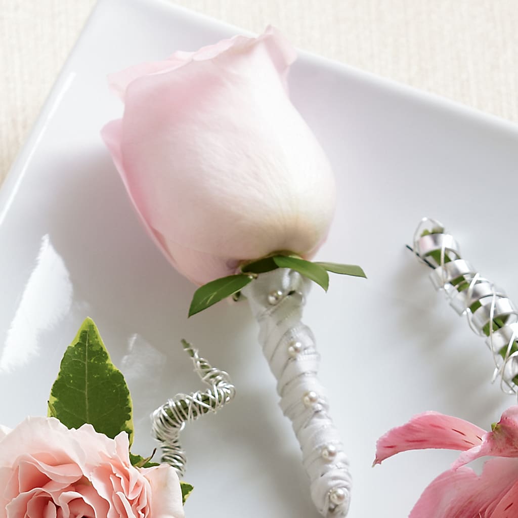 Pink Rose Boutonniere – BRICK HOUSE FLORIST & GIFTS, Staunton IL