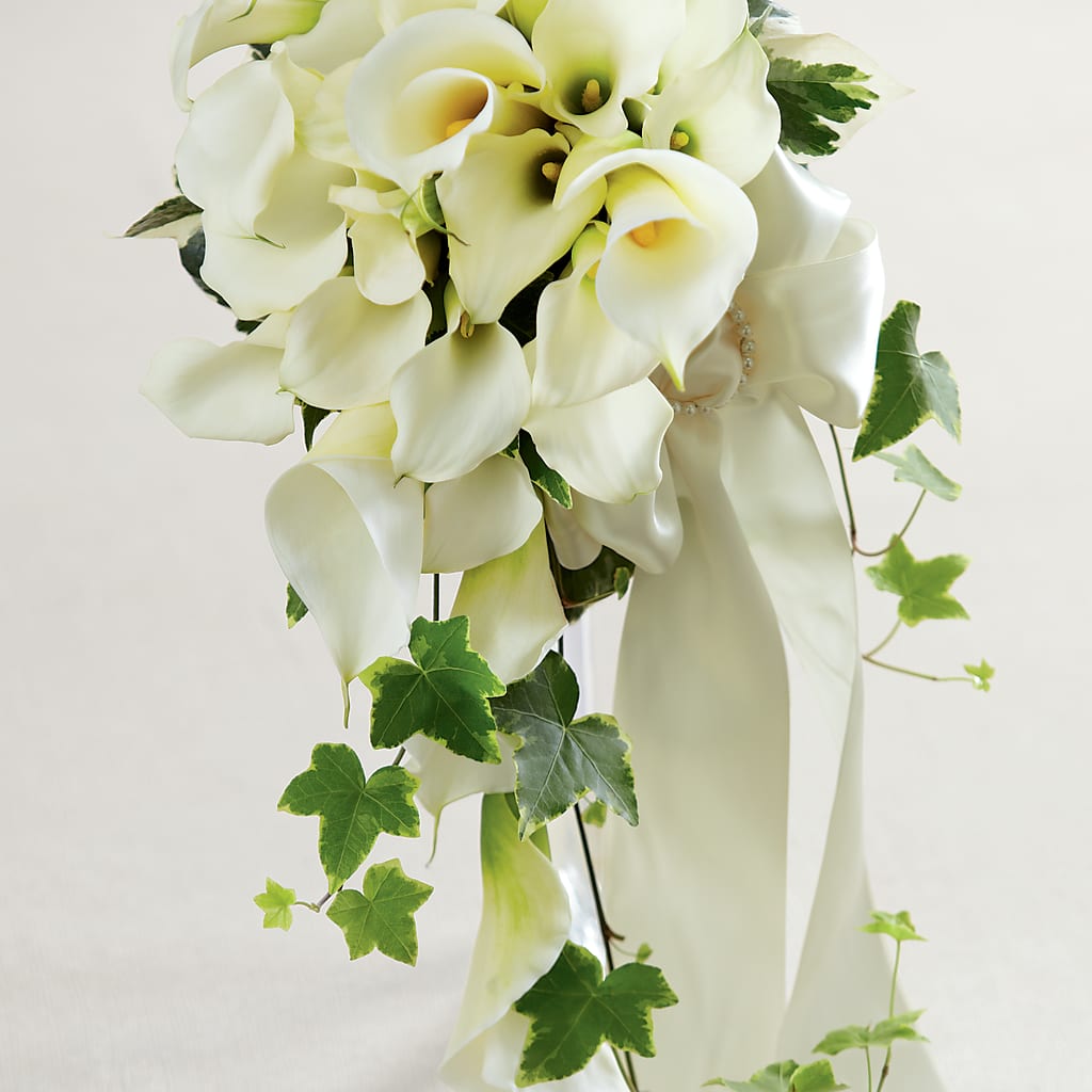 White Chapel Bouquet – BRICK HOUSE FLORIST & GIFTS, Staunton IL