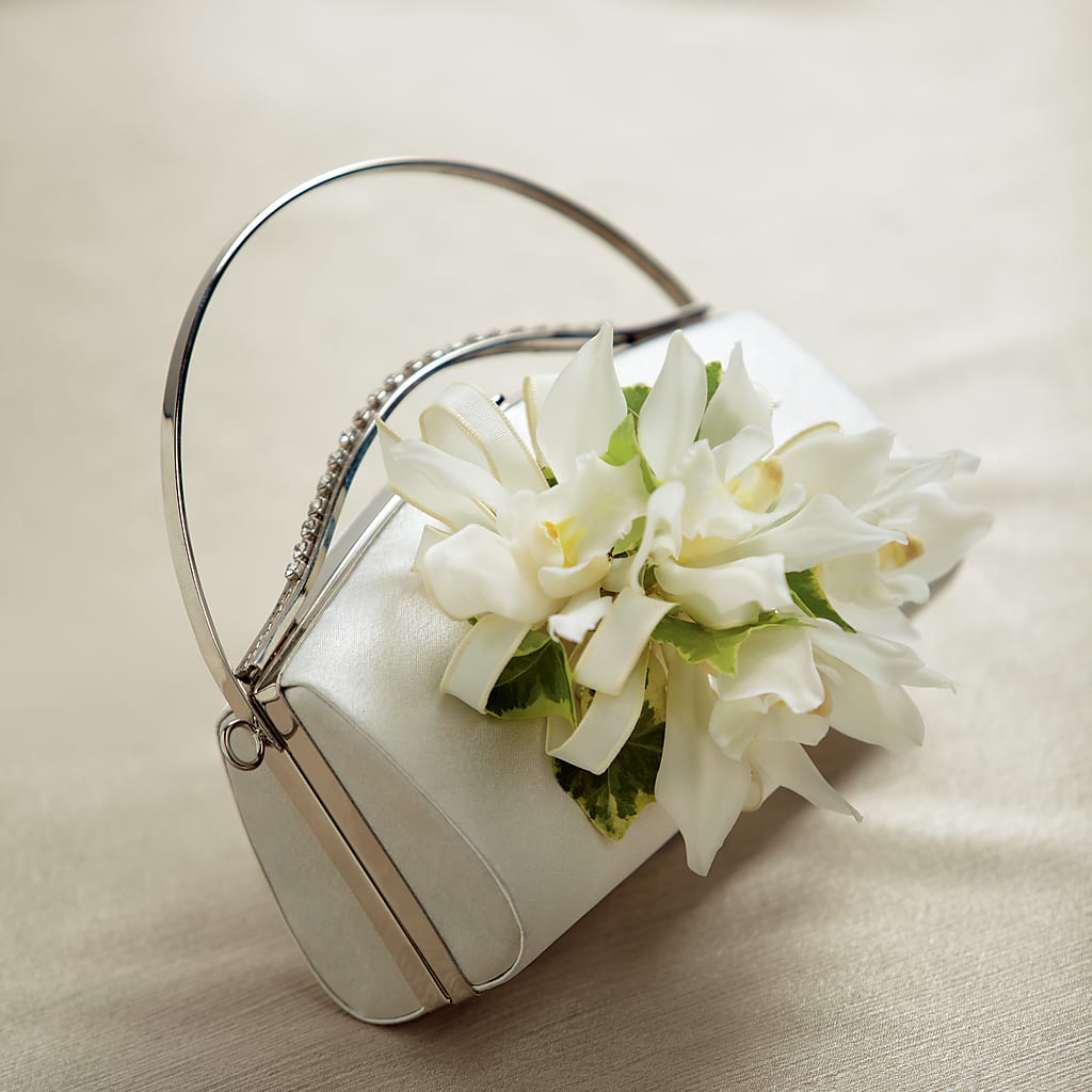 White Purse Decor – BRICK HOUSE FLORIST & GIFTS, Staunton IL