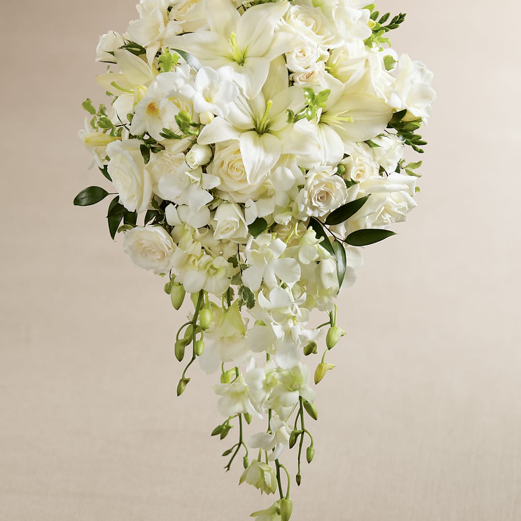 White Wonders Bouquet – BRICK HOUSE FLORIST & GIFTS, Staunton IL