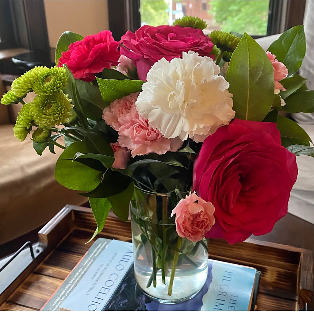 Sweet & Pretty Bouquet – BRICK HOUSE FLORIST & GIFTS, Staunton IL