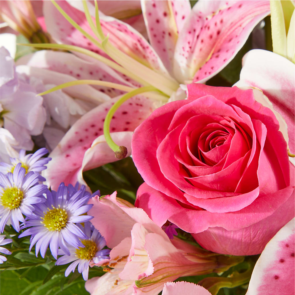 Pressing Petals Bouquet – BRICK HOUSE FLORIST & GIFTS, Staunton IL