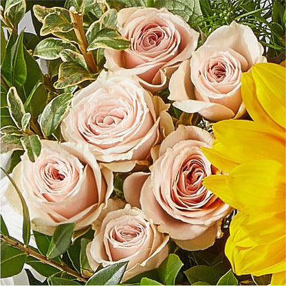 The Good Life Bouquet – BRICK HOUSE FLORIST & GIFTS, Staunton IL