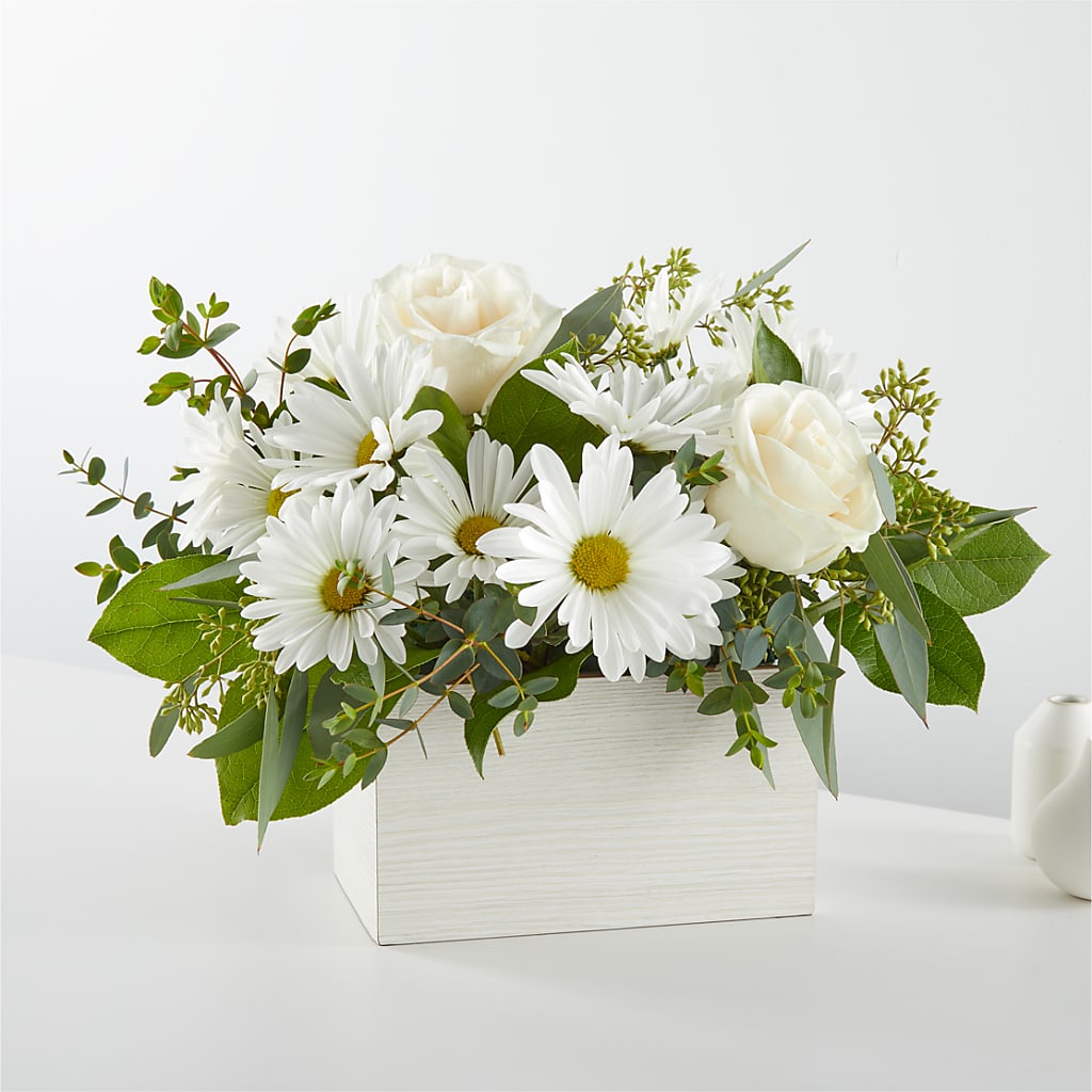 Fresh Linen Box Bouquet