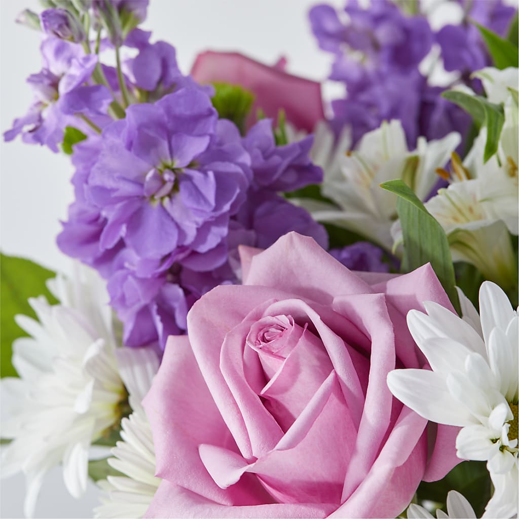 Garden of Peace Bouquet – BRICK HOUSE FLORIST & GIFTS, Staunton IL