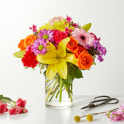 Cue the Confetti - A Florist Original – BRICK HOUSE FLORIST & GIFTS, Staunton IL