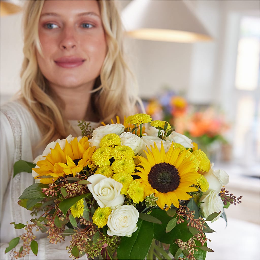 Luminous Morning Bouquet – BRICK HOUSE FLORIST & GIFTS, Staunton IL