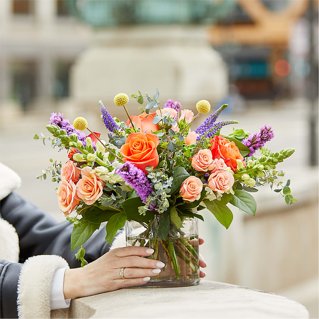 The Standout Bouquet – BRICK HOUSE FLORIST & GIFTS, Staunton IL